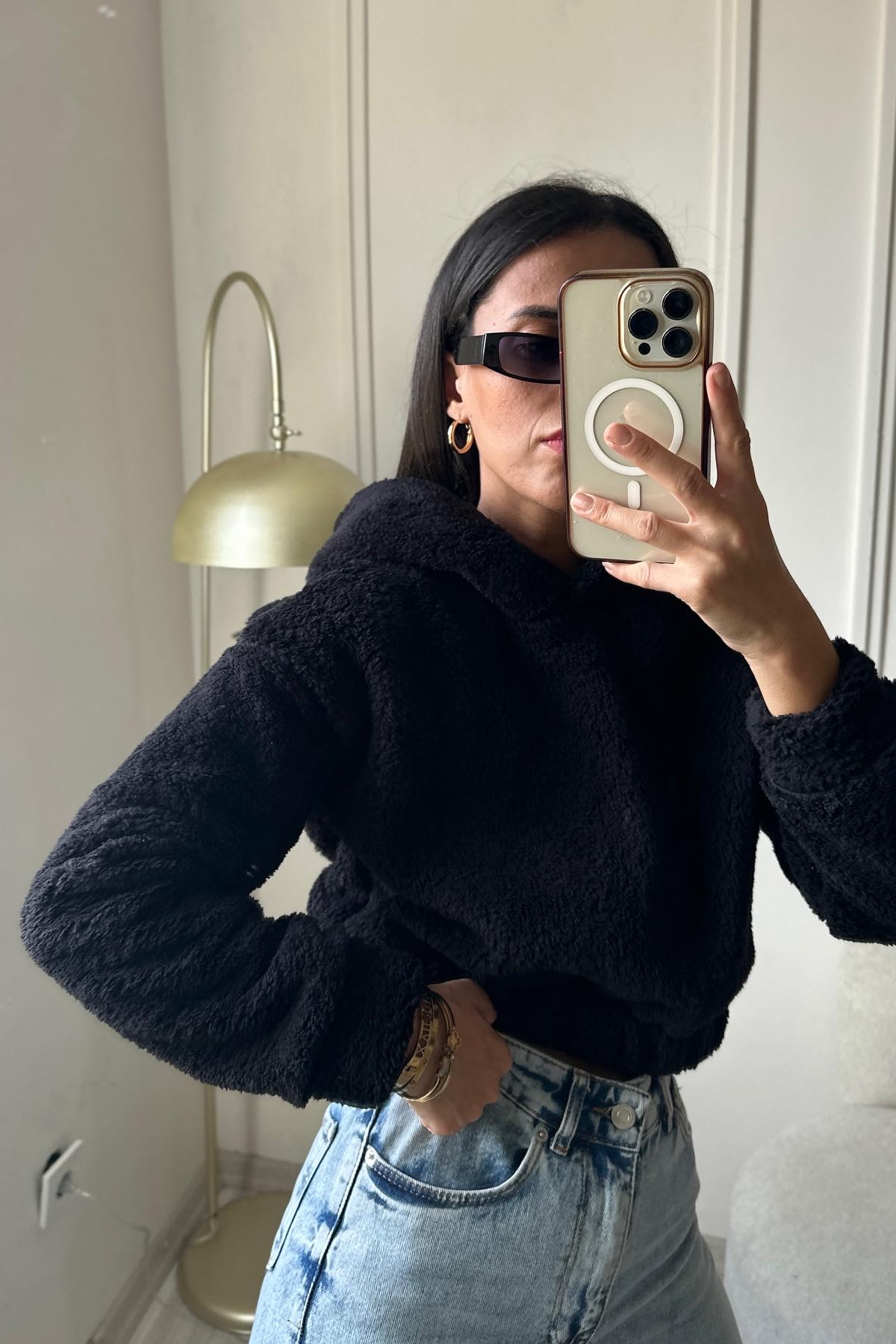 Siyah Peluş Kapüşonlu Sweat