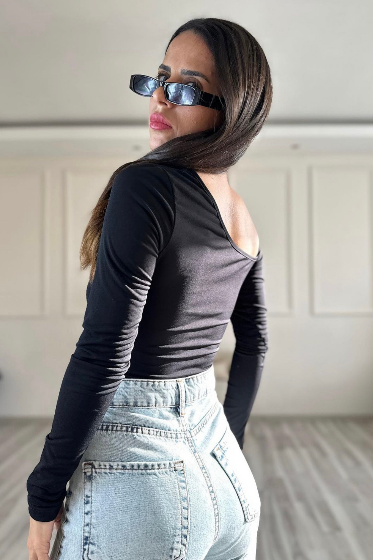 Siyah Pencereli Style Bodysuit