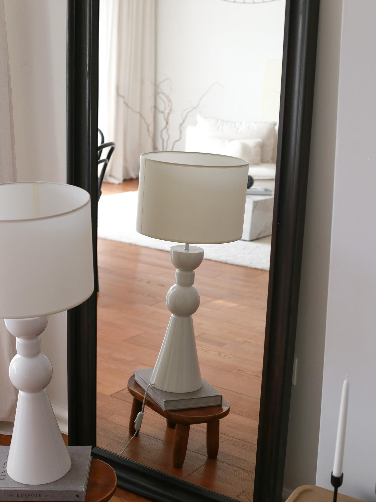 Agapi Beyaz Ahşap Abajur