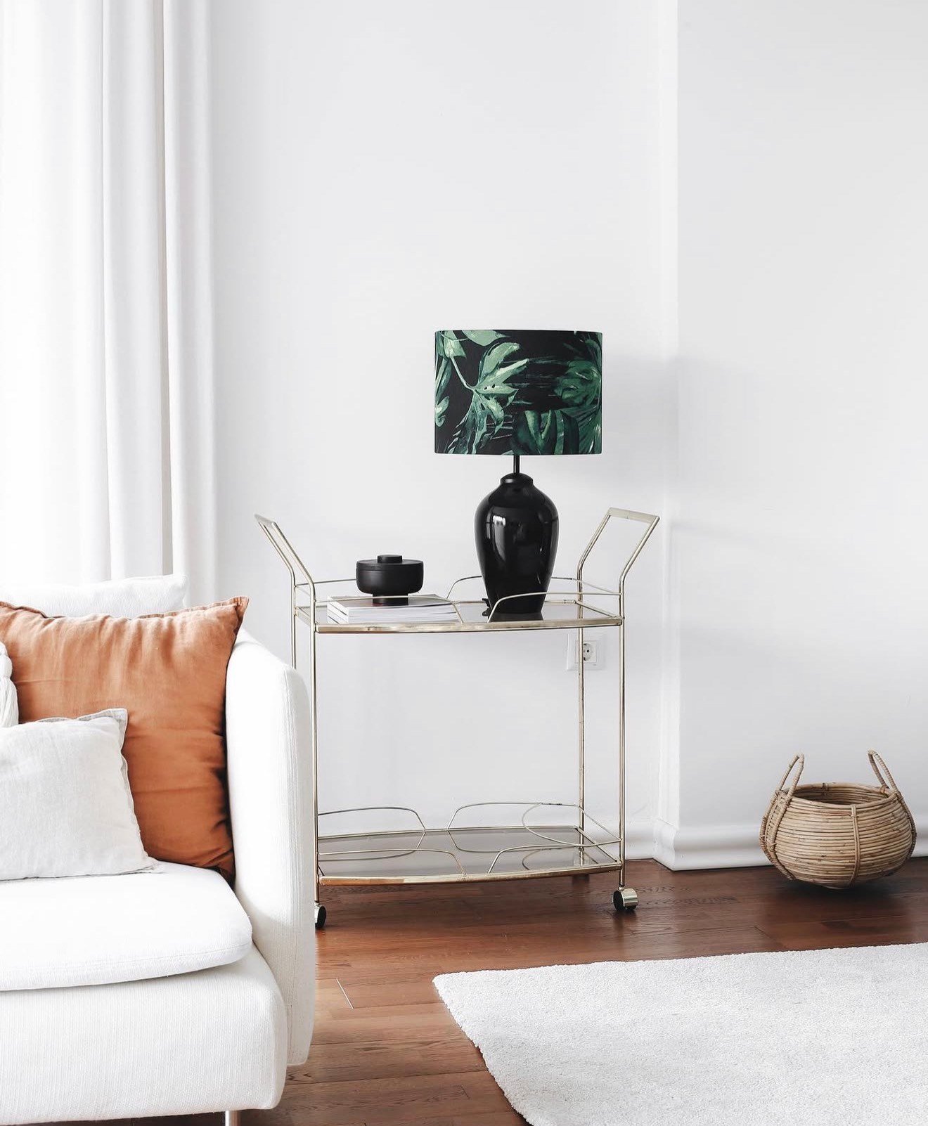 Monstera Siyah El Yapımı Abajur