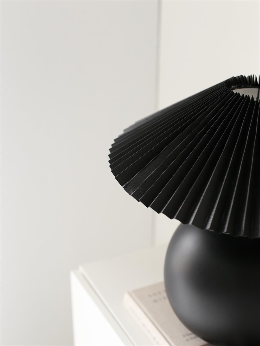 Siyah Katerina Lamp