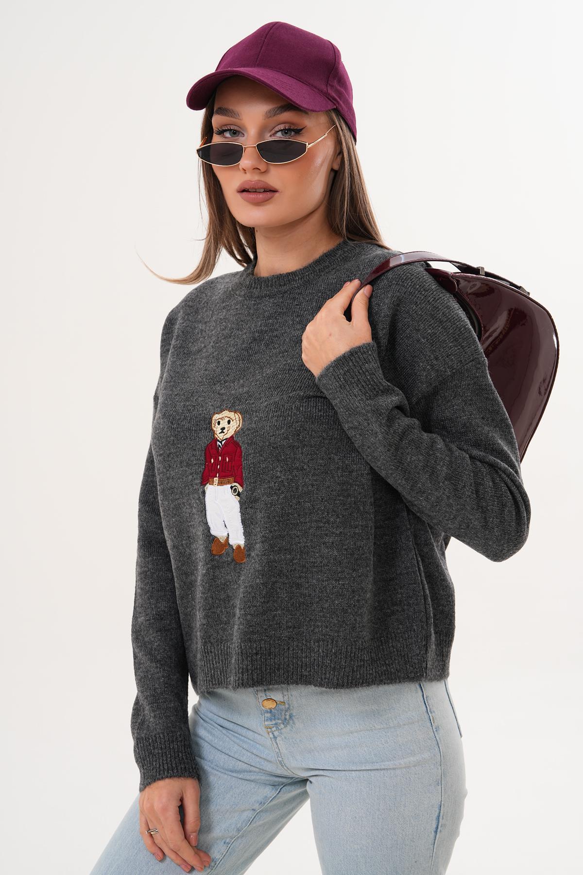 Kadın Ayıcık Nakışlı Şardonlu Triko Örme Kazak 255192 -