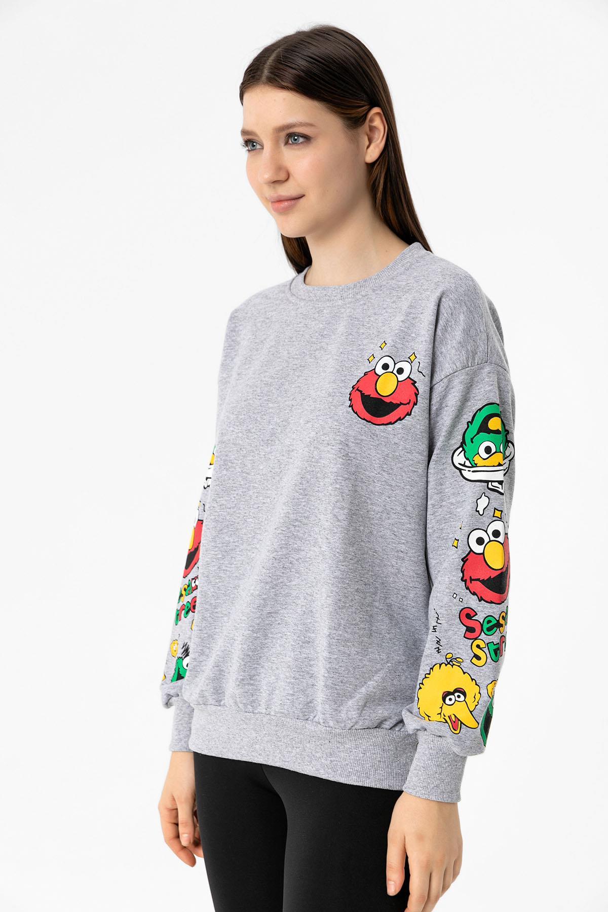 Kadın Baskı Detaylı Bisiklet Yaka Oversize Sweatshirt 235262 -