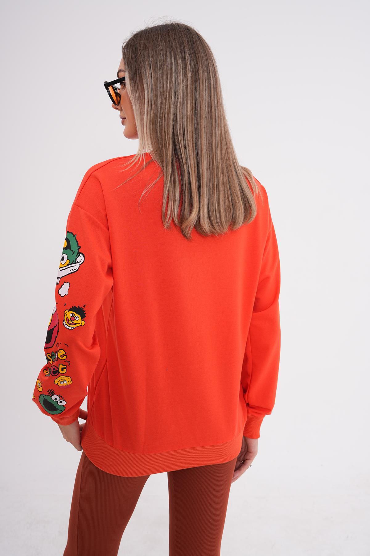 Kadın Baskı Detaylı Bisiklet Yaka Oversize Sweatshirt 245222 -