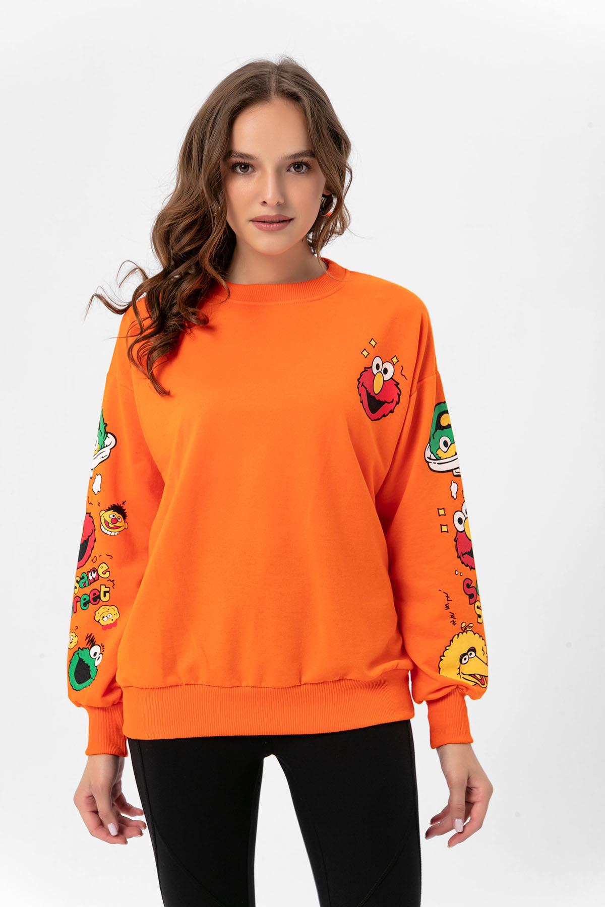 Kadın Baskı Detaylı Bisiklet Yaka Oversize Sweatshirt 245222 -