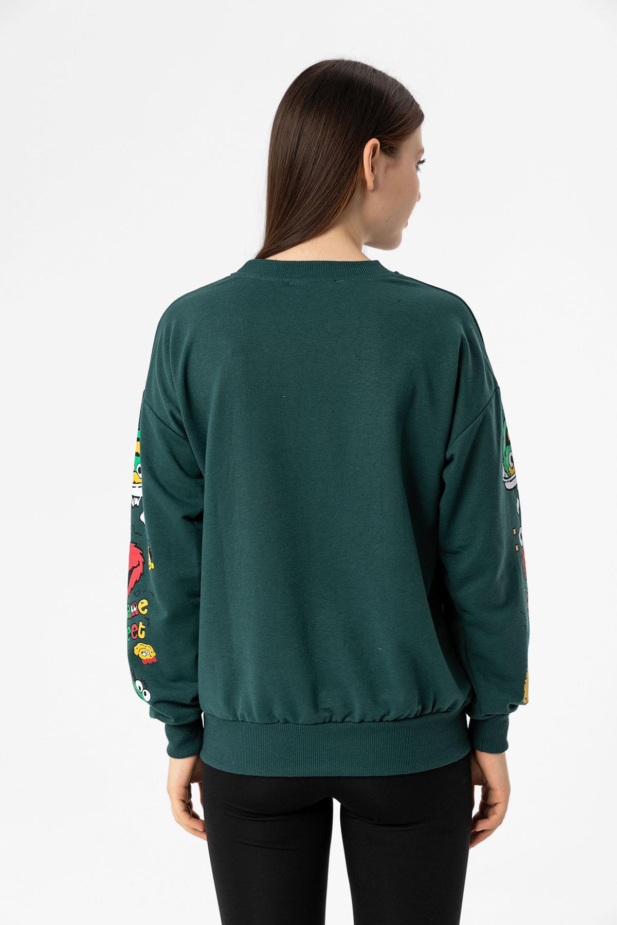 Kadın Baskı Detaylı Bisiklet Yaka Oversize Sweatshirt 235262 -