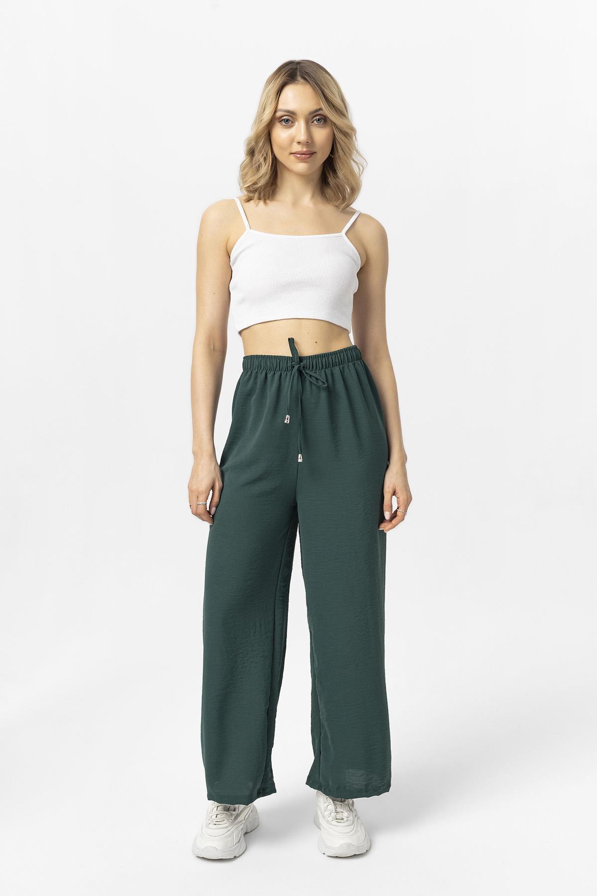 Kadın Beli Lastik Detaylı Bol Paça Pantolon 240240 -