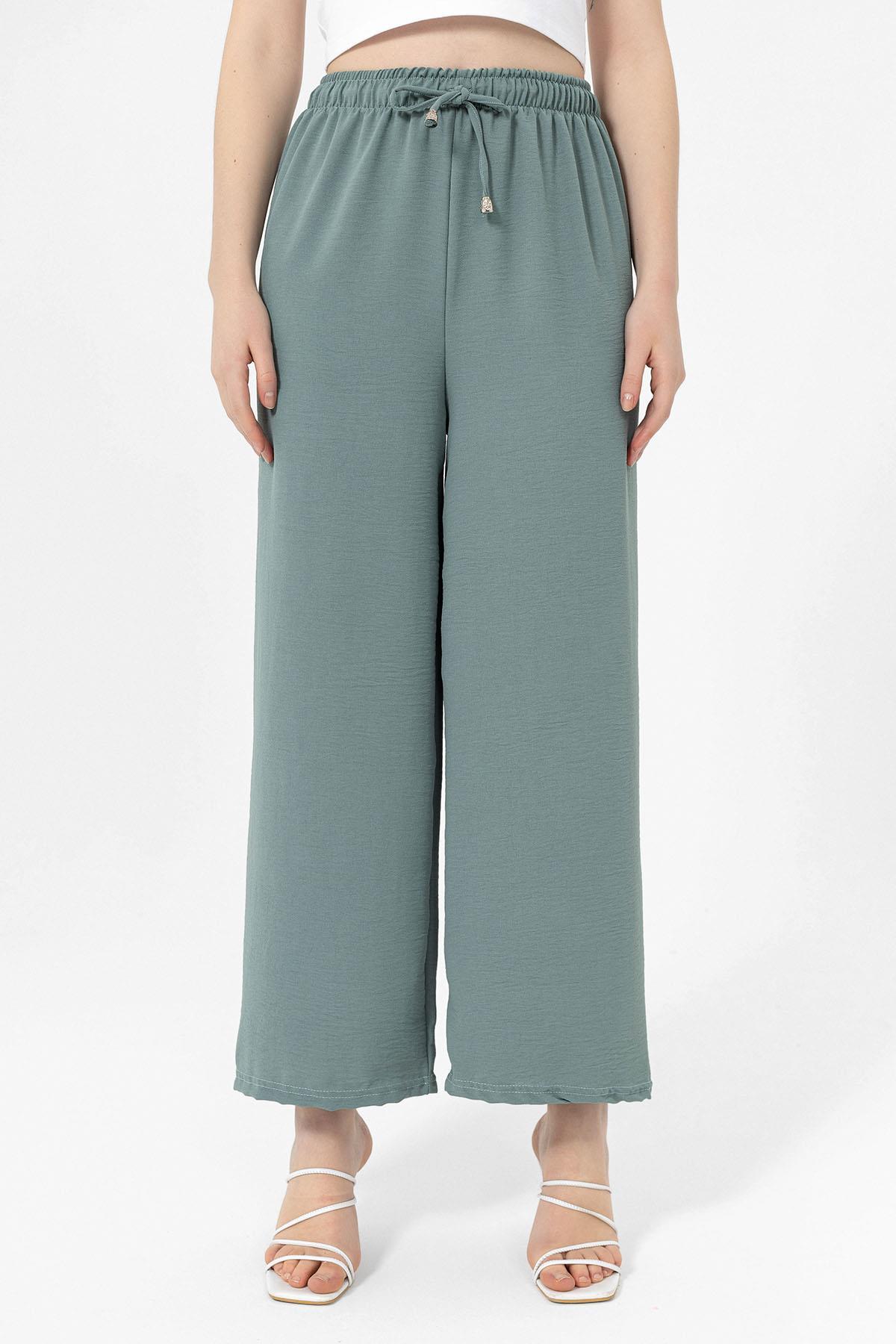 Kadın Beli Lastik Detaylı Bol Paça Pantolon 240240 -