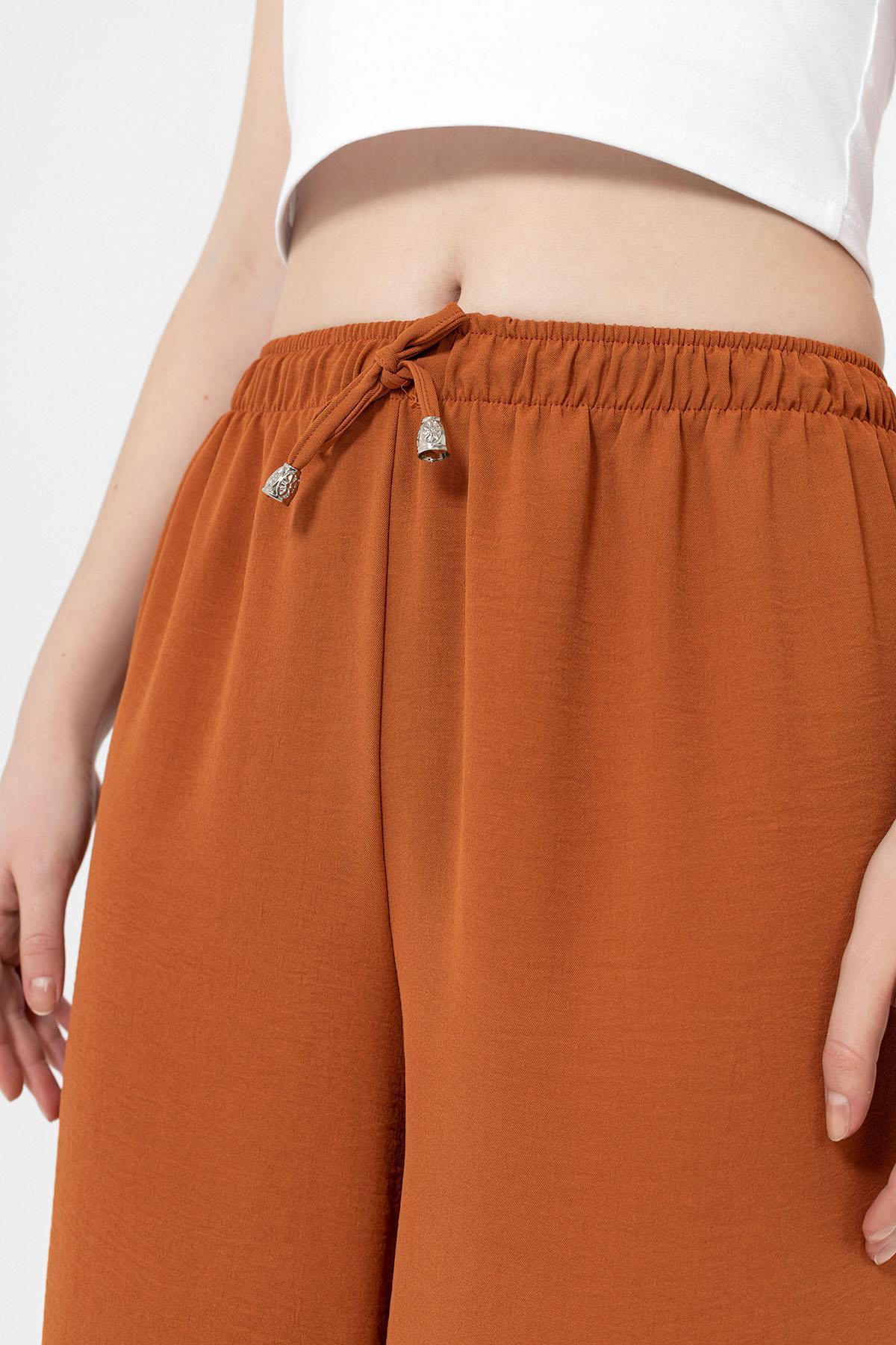 Kadın Beli Lastik Detaylı Bol Paça Pantolon 240240 -