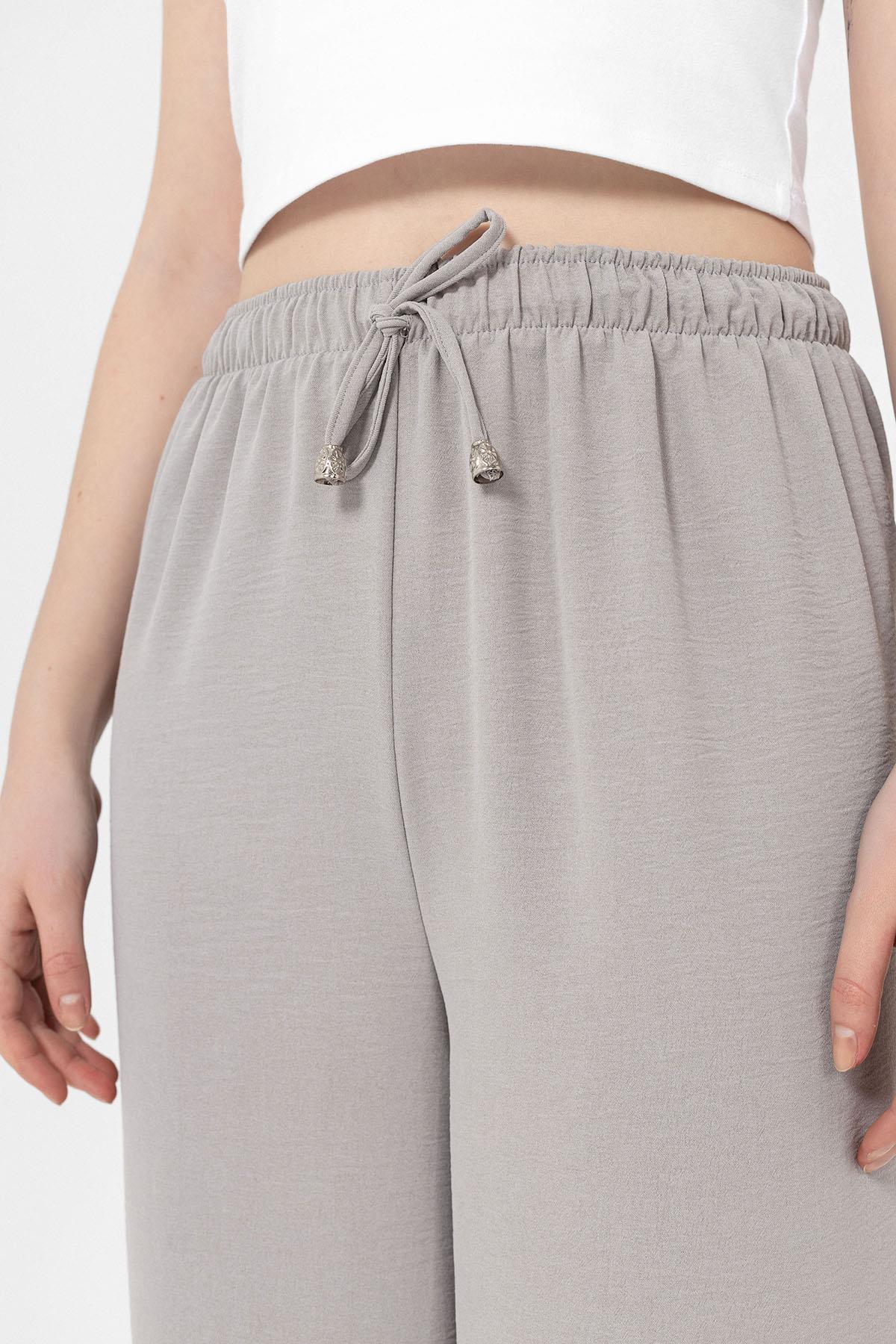 Kadın Beli Lastik Detaylı Bol Paça Pantolon 240240 -
