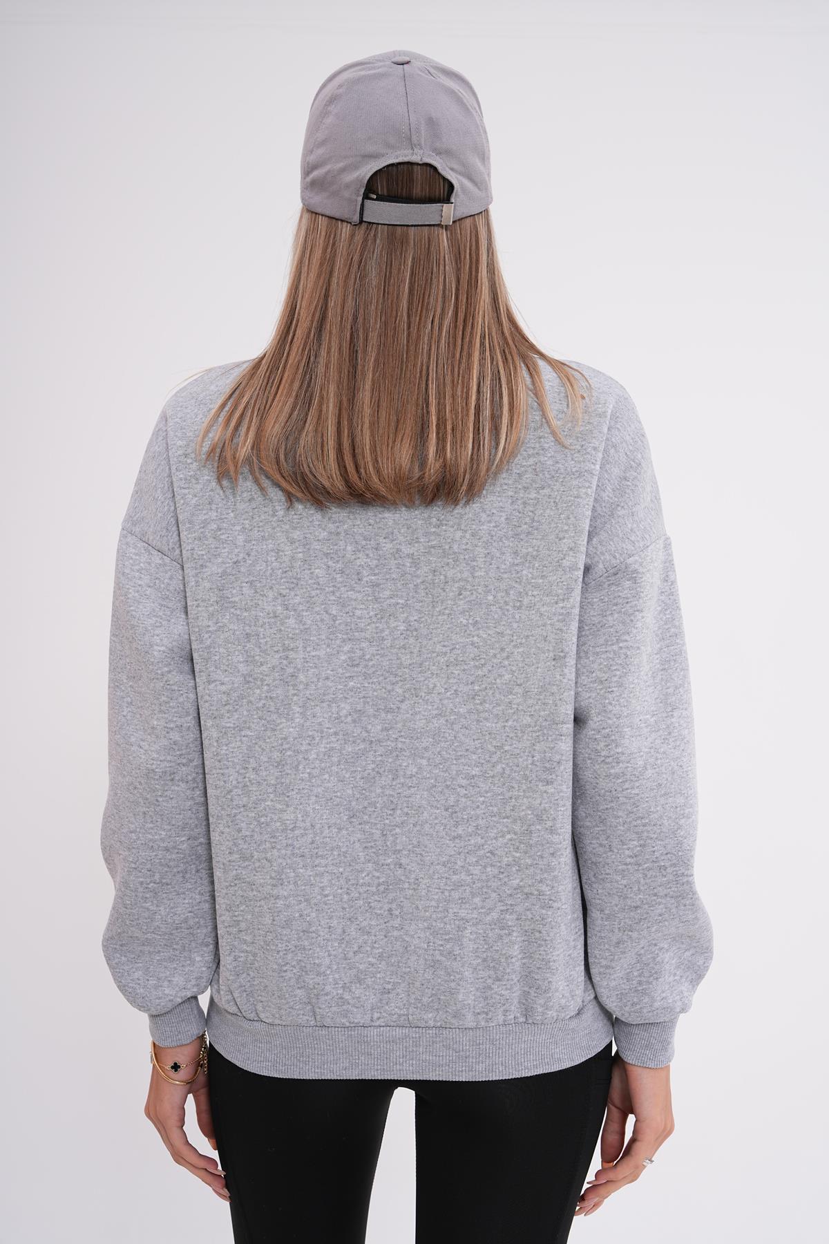Kadın Bisiklet Yaka Üç İplik Oversize Sweatshirt 245075 -