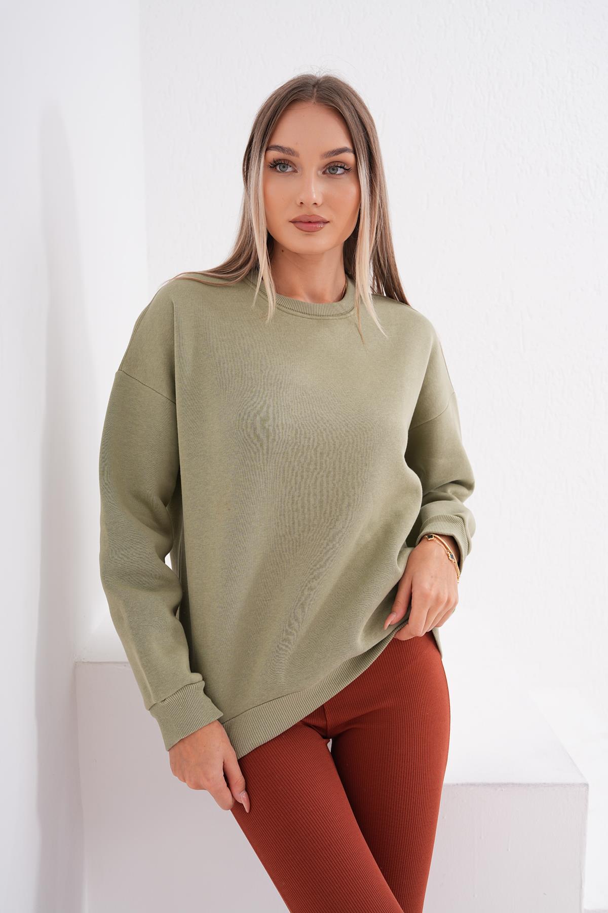 Kadın Bisiklet Yaka Üç İplik Oversize Sweatshirt 245075 -