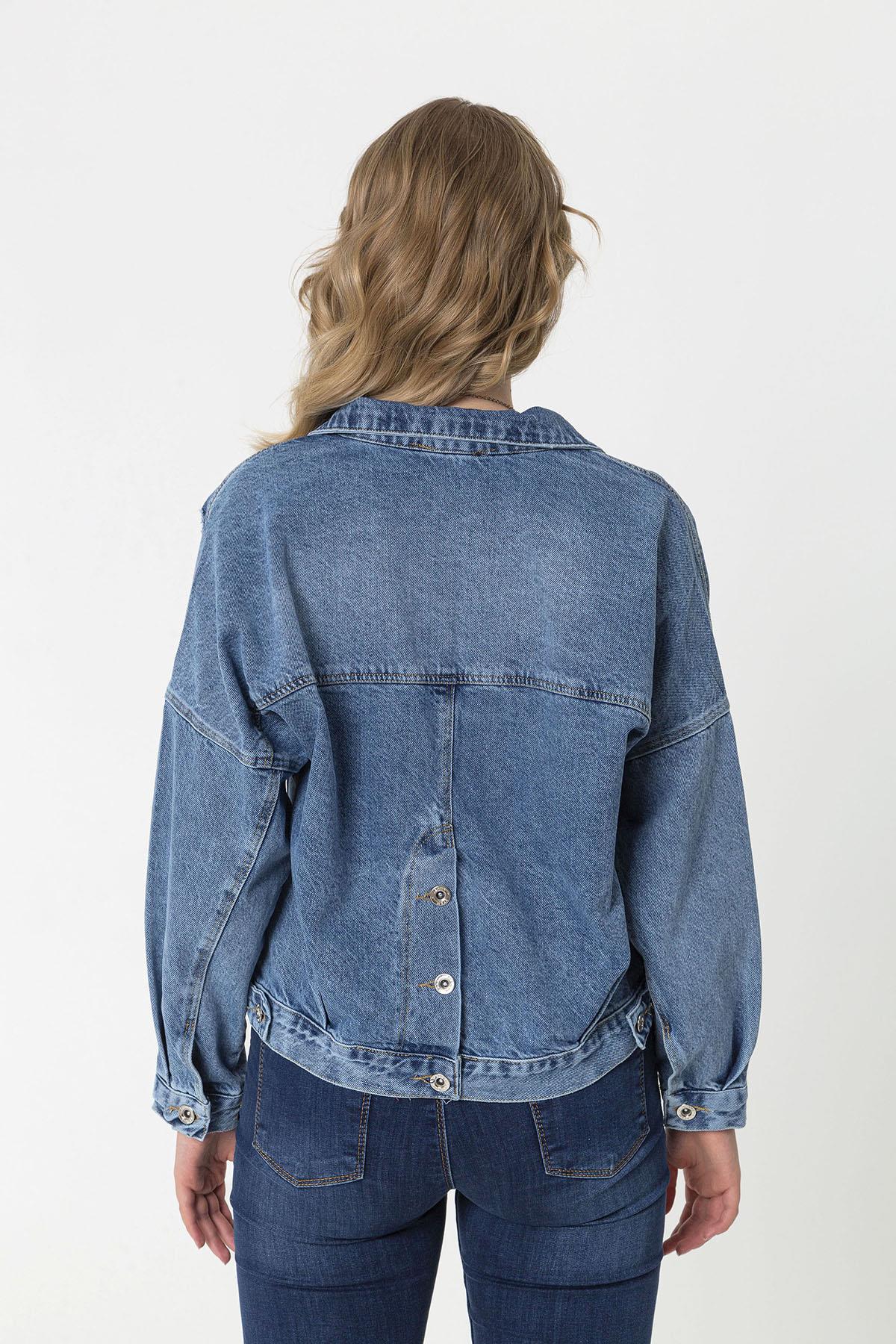 Kadın Çift Cepli Arkası Düğme Detaylı Denim Ceket