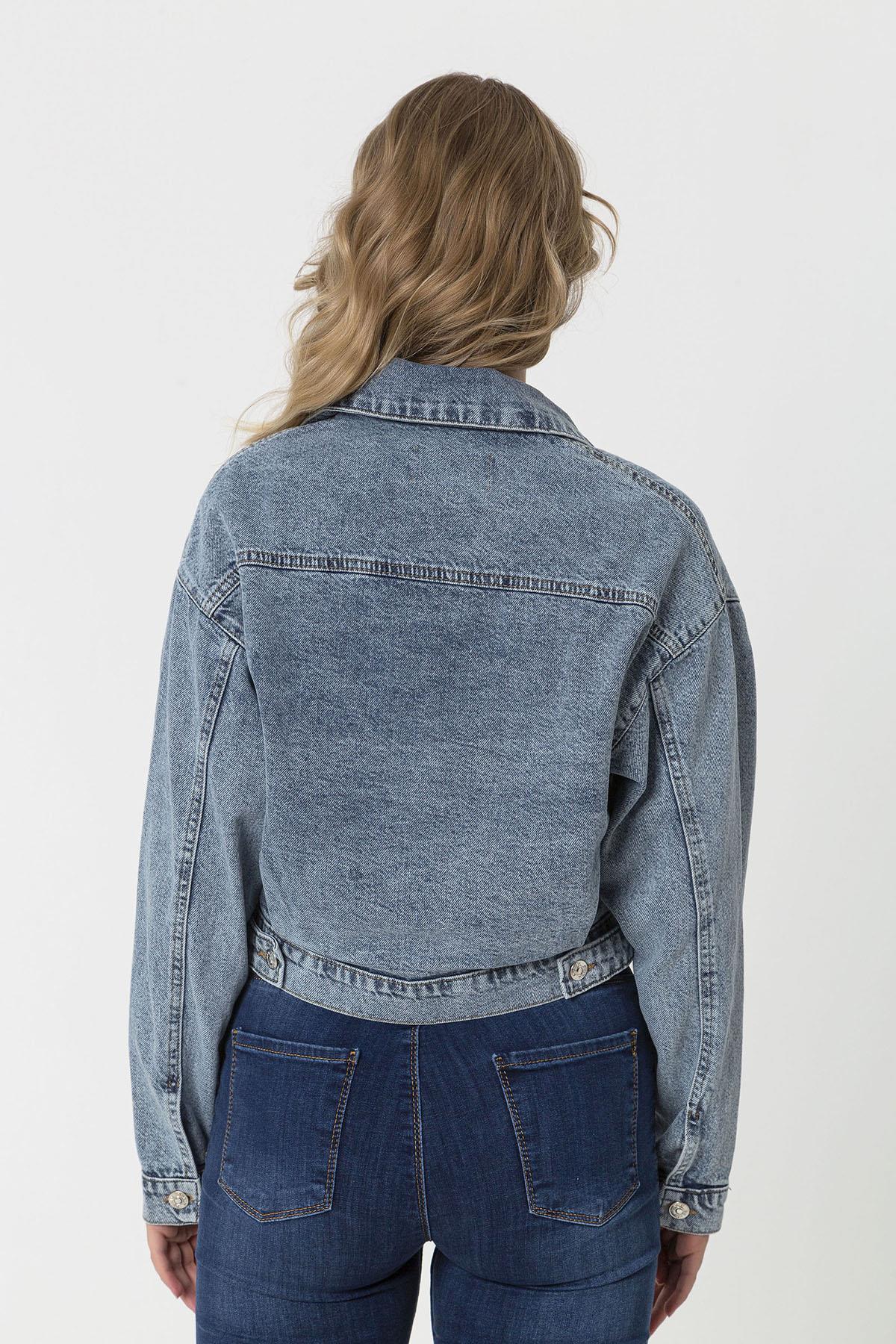 Kadın Çift Cepli Kısa Denim Ceket
