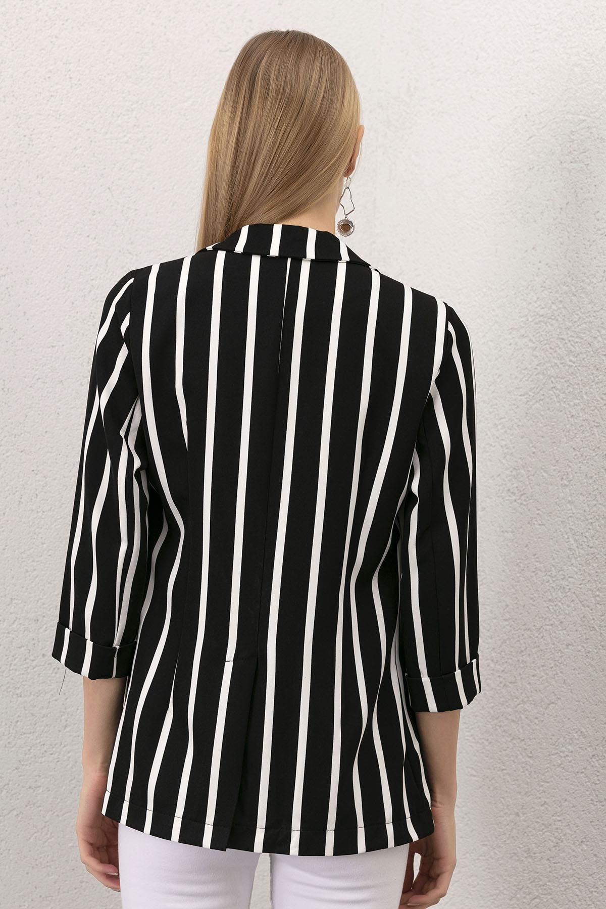 Kadın Çizgi Detaylı Önü Açık Blazer Ceket