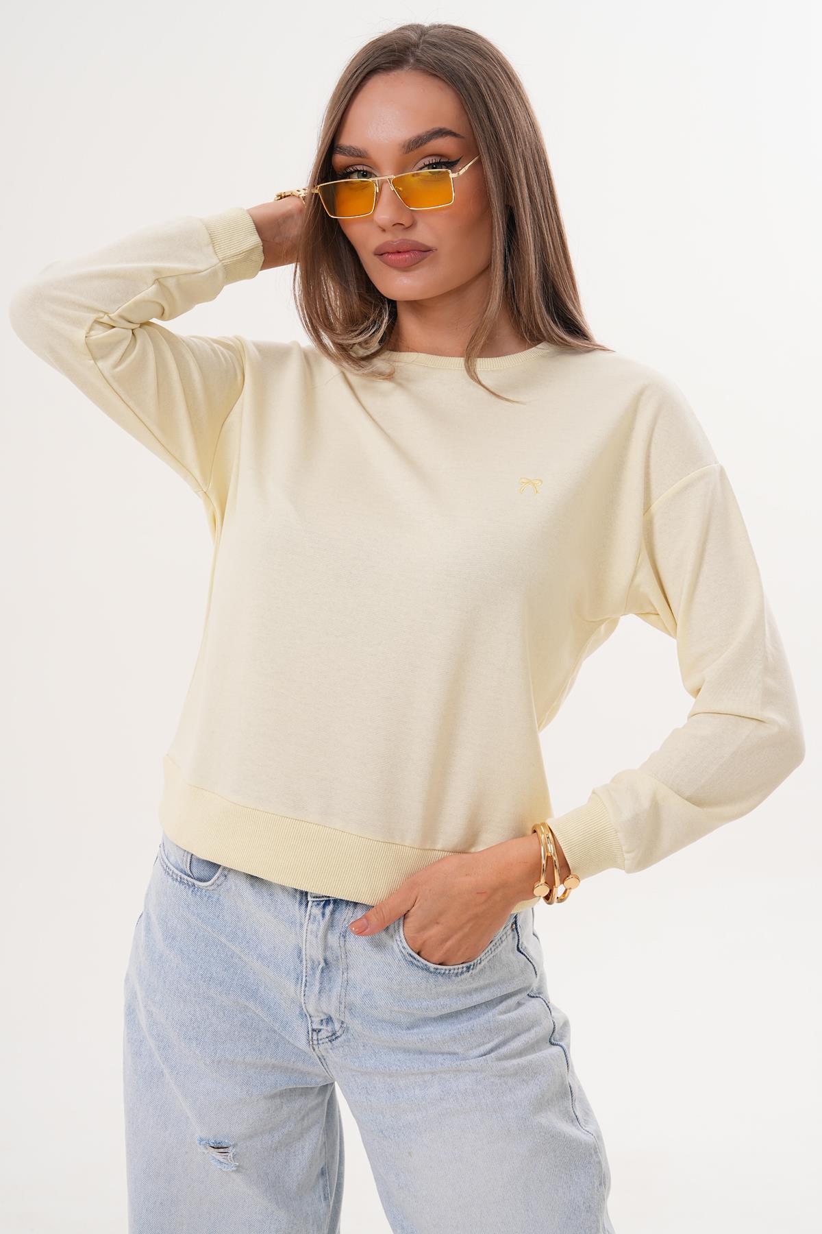 Kadın Fiyonk Nakışlı İki İplik Sweatshirt 255326 -