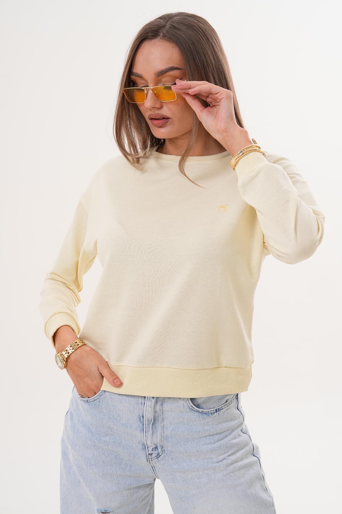 Kadın Fiyonk Nakışlı İki İplik Sweatshirt 255326 -