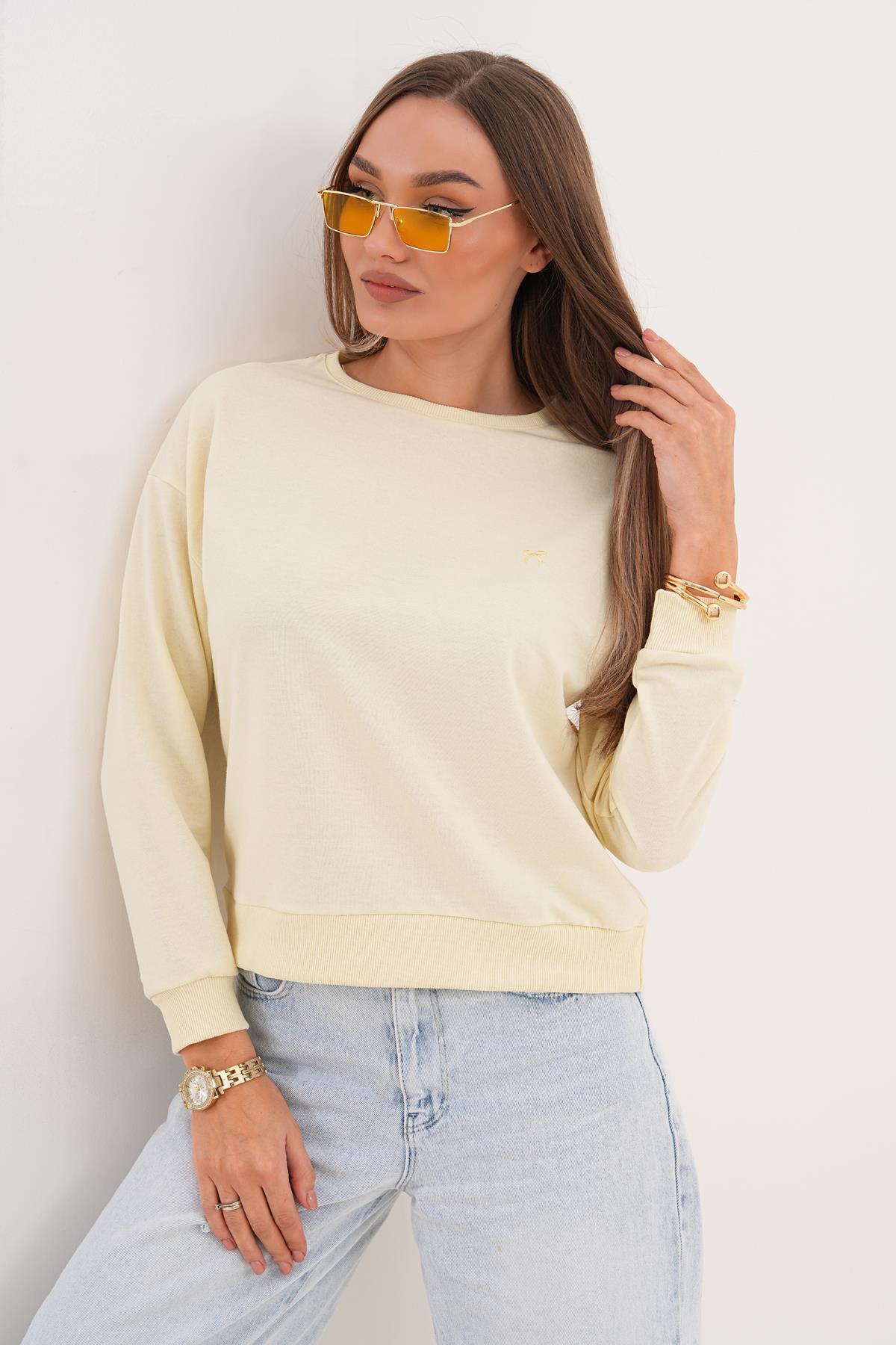 Kadın Fiyonk Nakışlı İki İplik Sweatshirt 255326 -