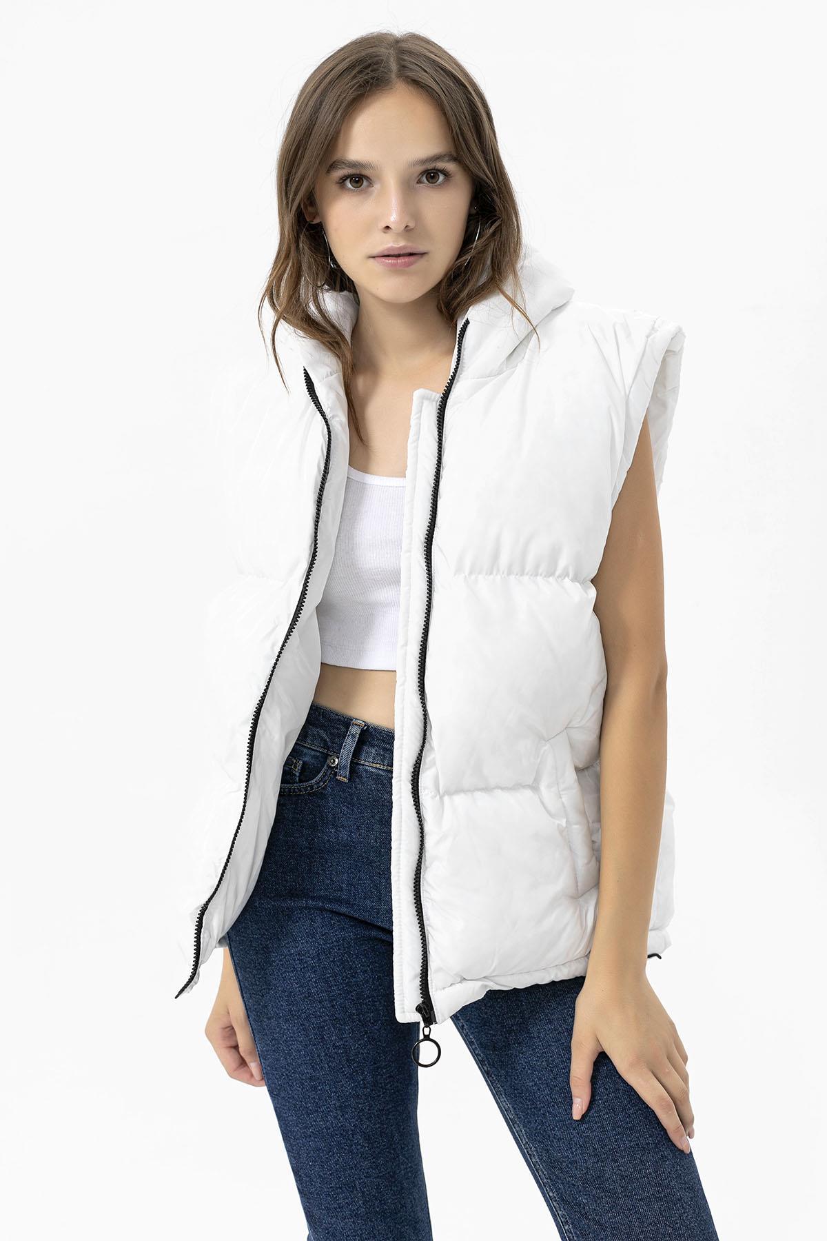 Kadın Jel Dolgulu Kapüşonlu Oversize Şişme Yelek 235015 -