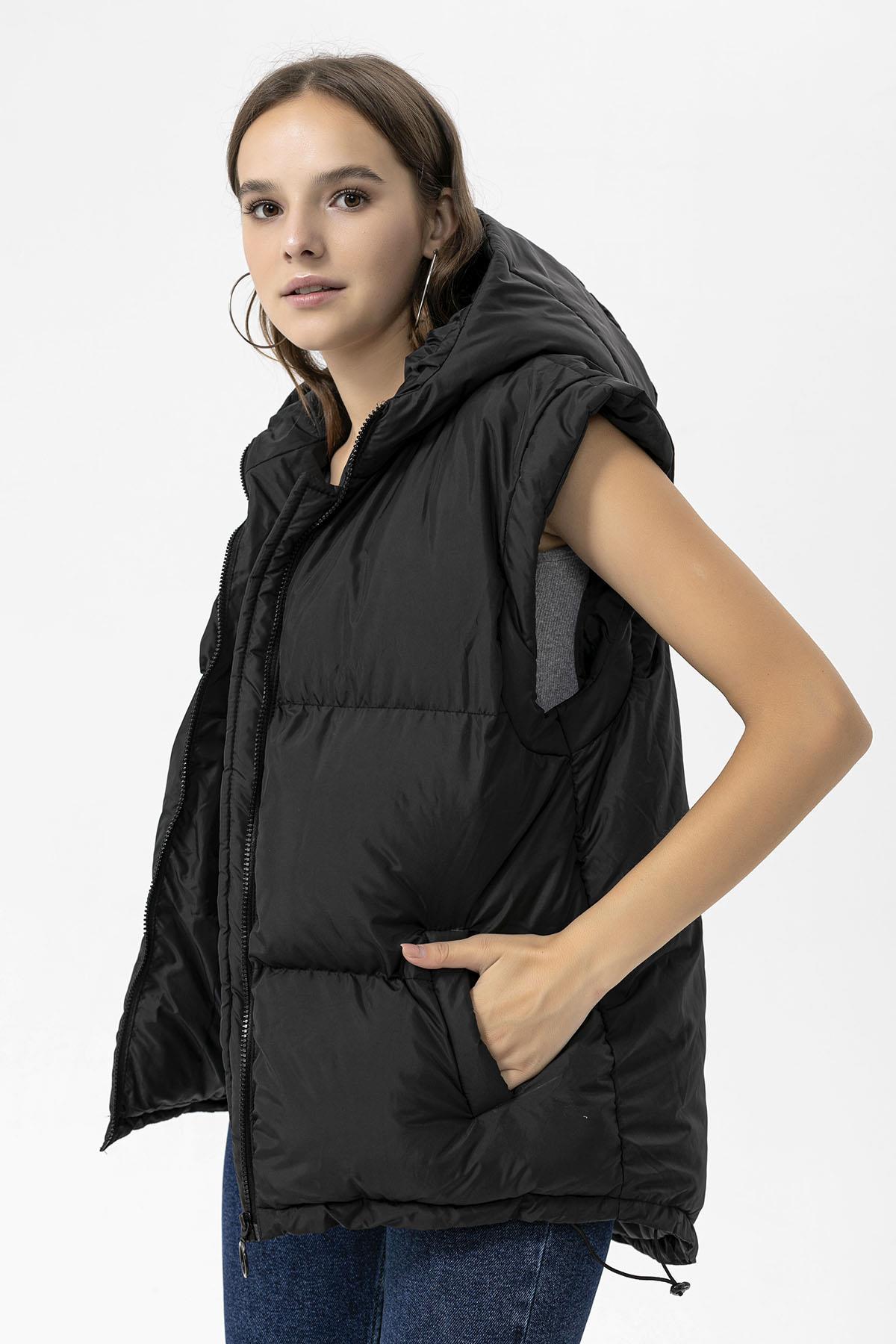 Kadın Jel Dolgulu Kapüşonlu Oversize Şişme Yelek 235015 -