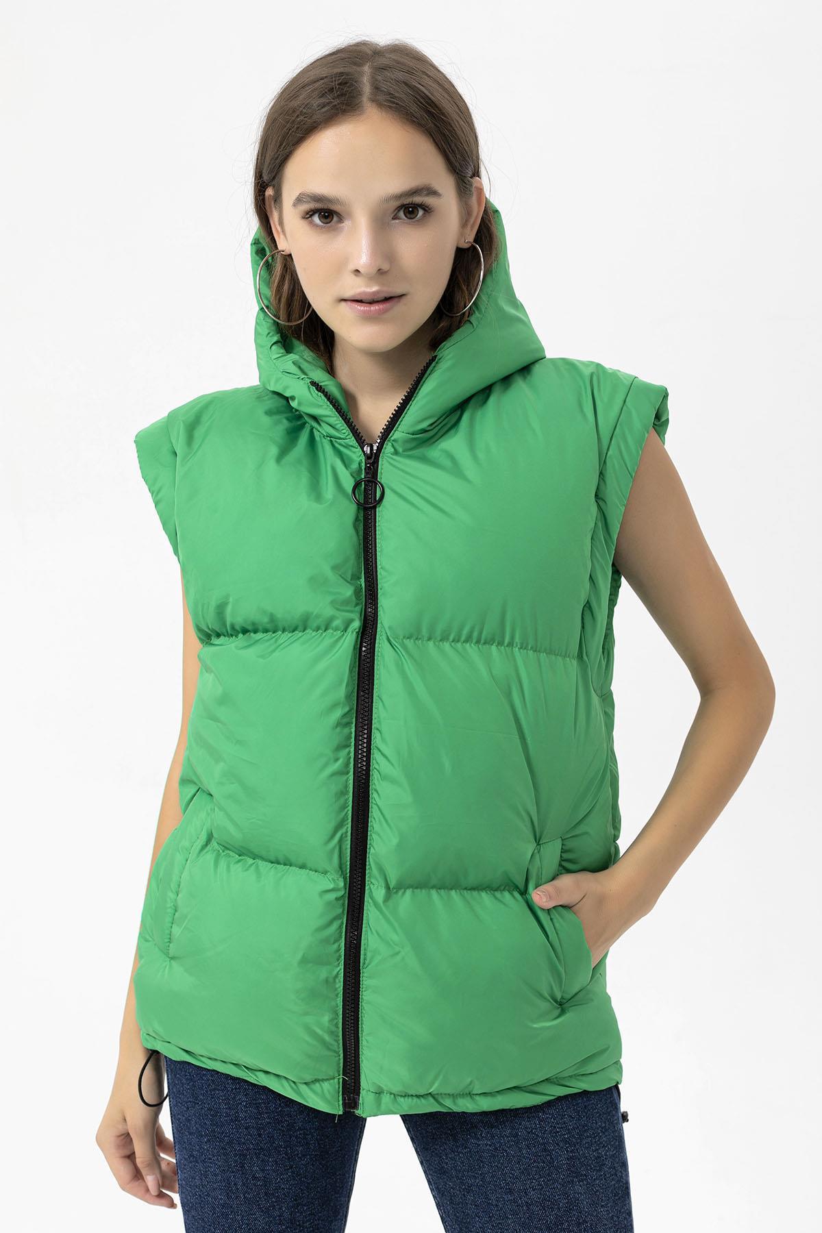 Kadın Jel Dolgulu Kapüşonlu Oversize Şişme Yelek 235015 -