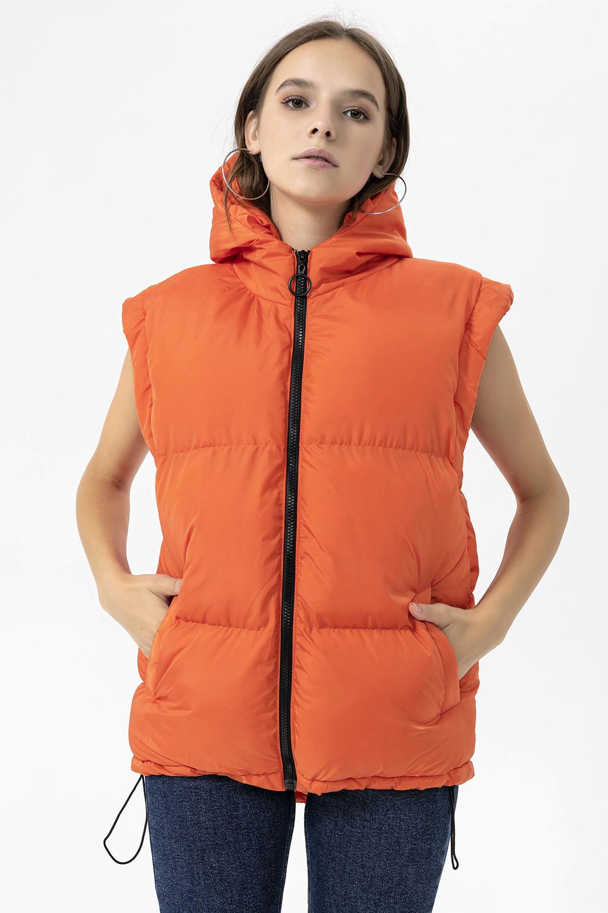 Kadın Jel Dolgulu Kapüşonlu Oversize Şişme Yelek 235015 -