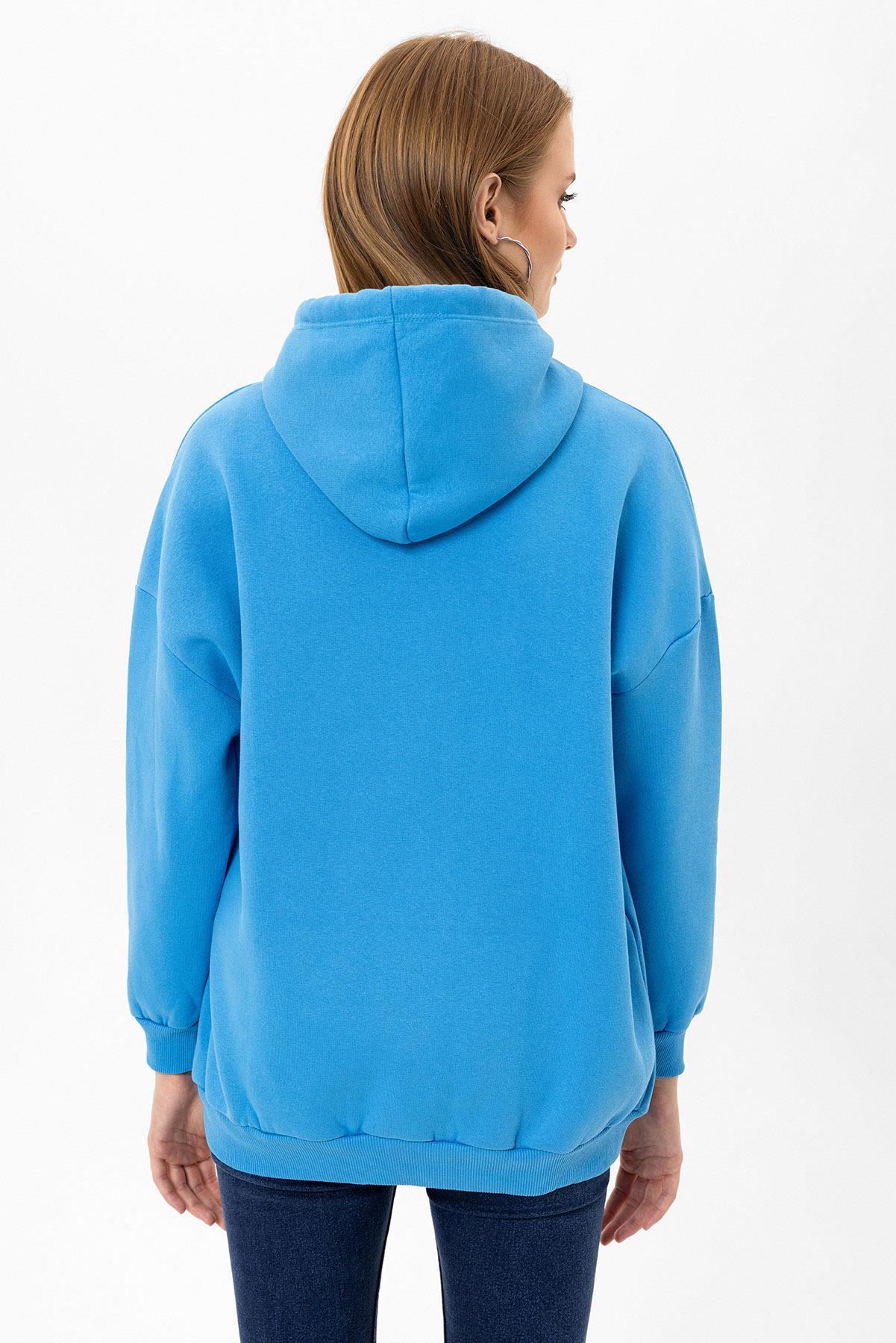 Kadın Kapüşonlu Kanguru Cep Detaylı Üç İplik Sweatshirt