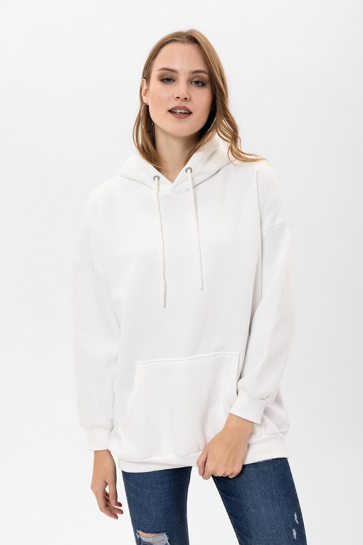 Kadın Kapüşonlu Kanguru Cep Detaylı Üç İplik Sweatshirt