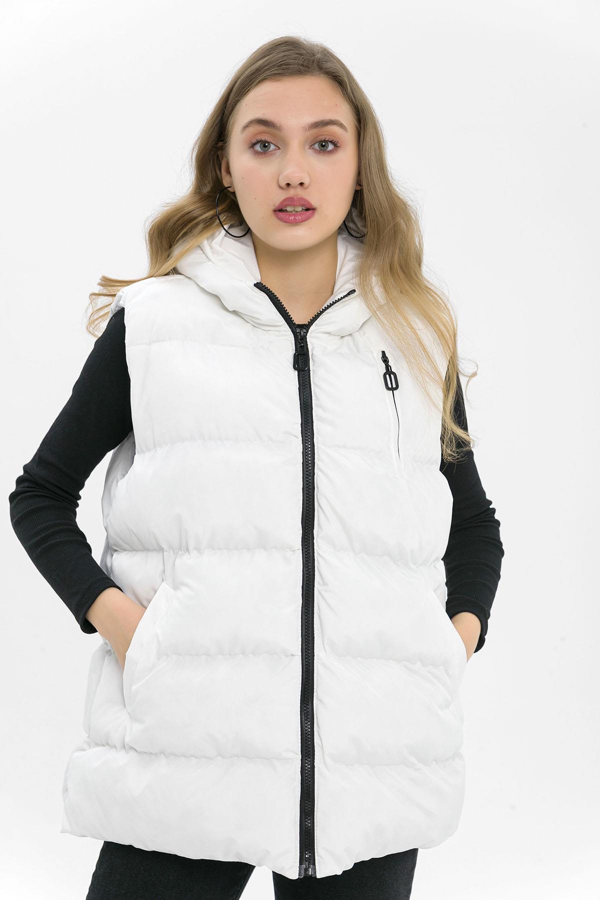 Kadın Kapüşonlu Oversize Şişme Yelek