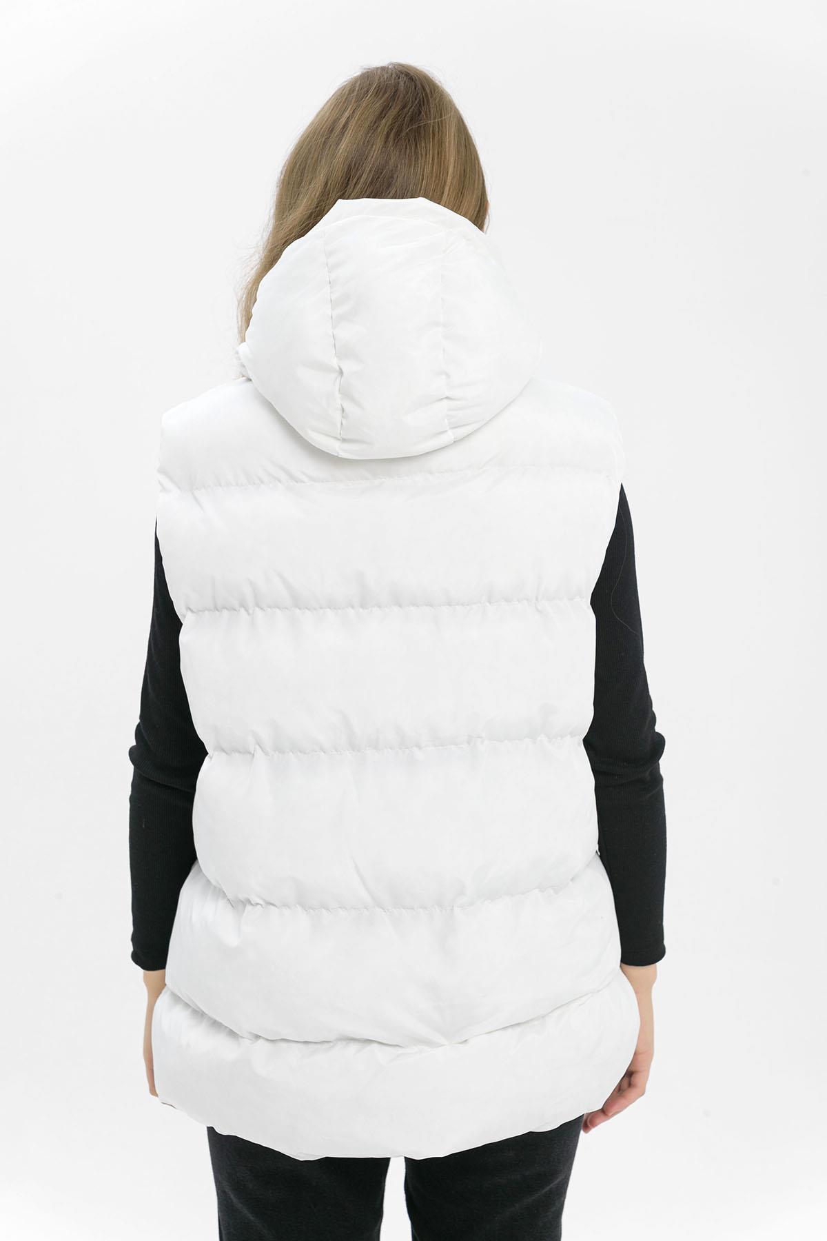 Kadın Kapüşonlu Oversize Şişme Yelek