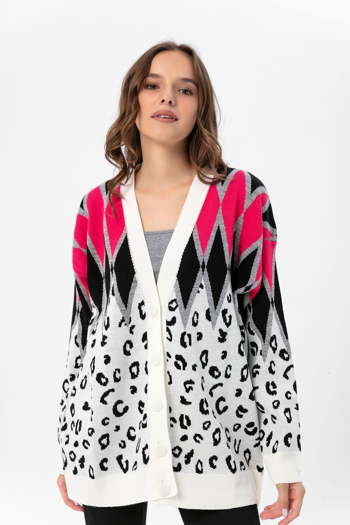 Kadın Leopar Detaylı Oversize Triko Hırka 235022 -