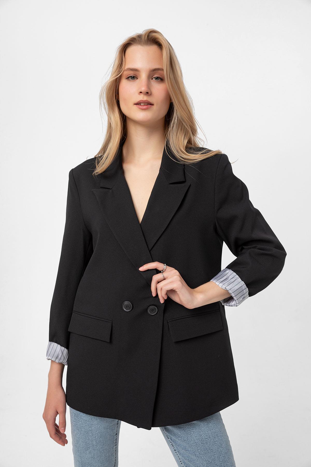 Kadın Manşetleri Çizgili Blazer Ceket