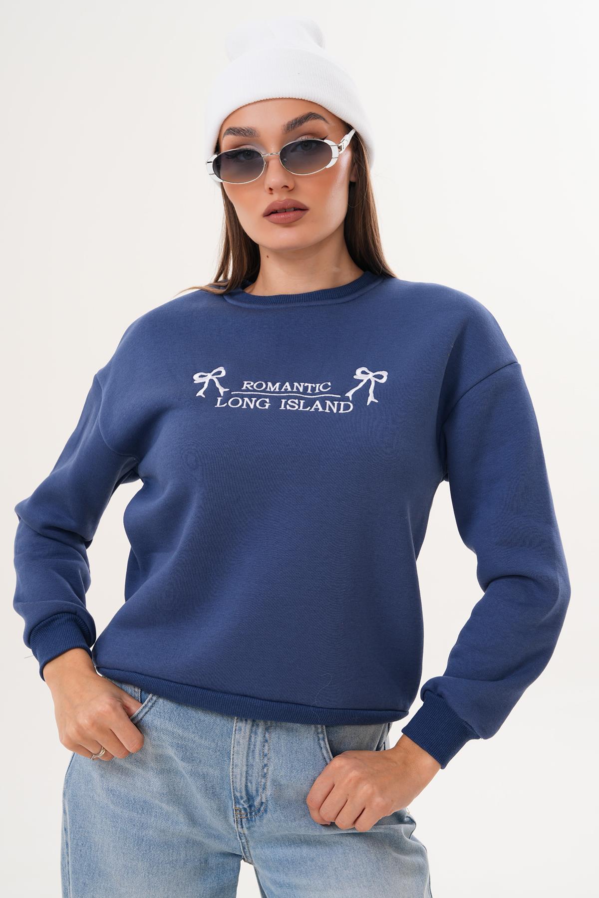Kadın Önü Nakış Detaylı Üç İplik Sweatshirt 255007 -
