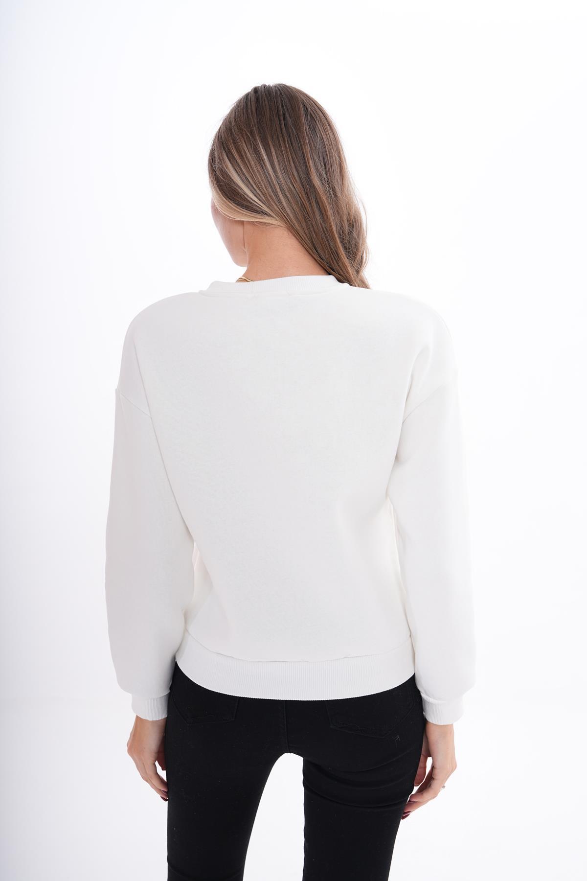 Kadın Önü Nakış Detaylı Üç İplik Sweatshirt 245328 -