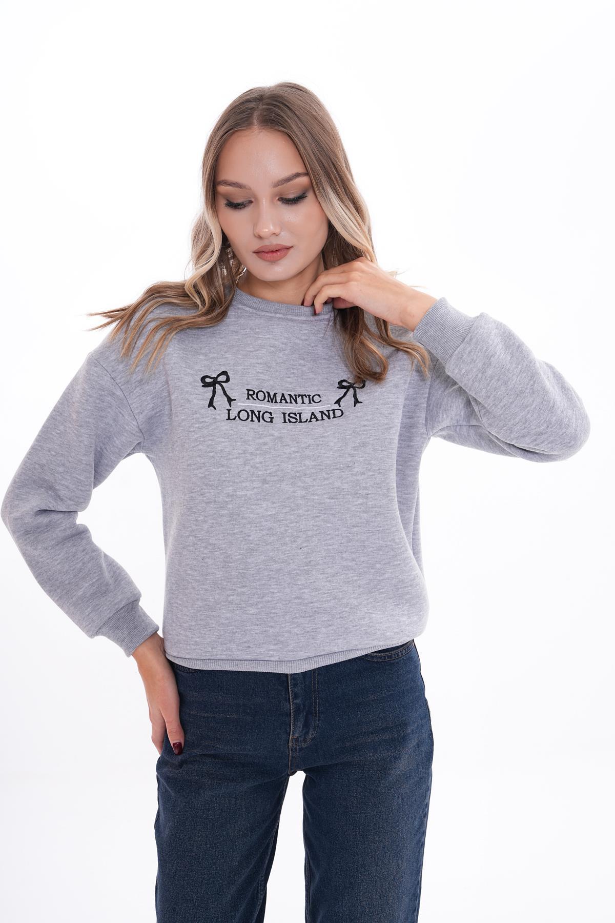 Kadın Önü Nakış Detaylı Üç İplik Sweatshirt 245328 -