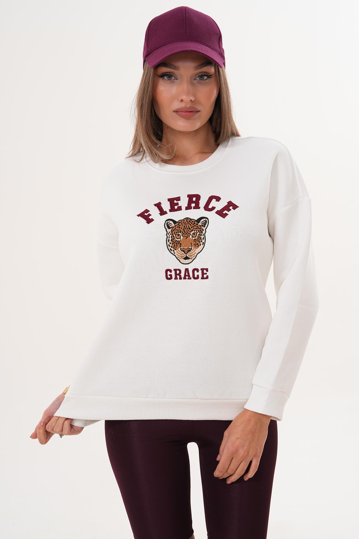 Kadın Önü Nakışlı Üç İplik Sweatshirt 255375 -