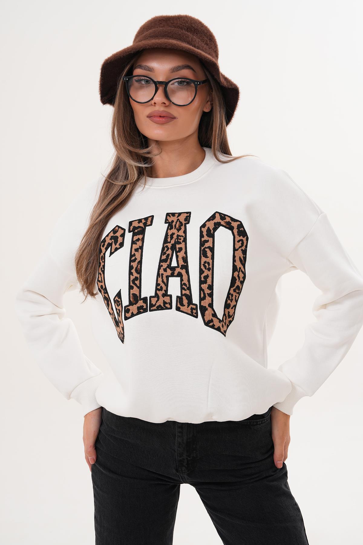 Kadın Önü Yazı Detaylı Üç İplik Sweatshirt 255365 -