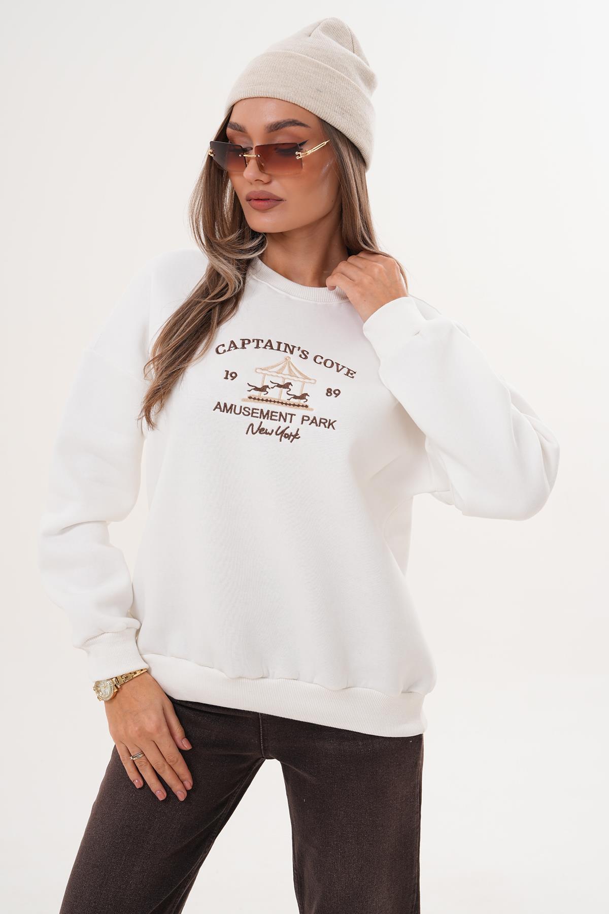 Kadın Önü Yazı Nakışlı Üç İplik Sweatshirt 255366 -
