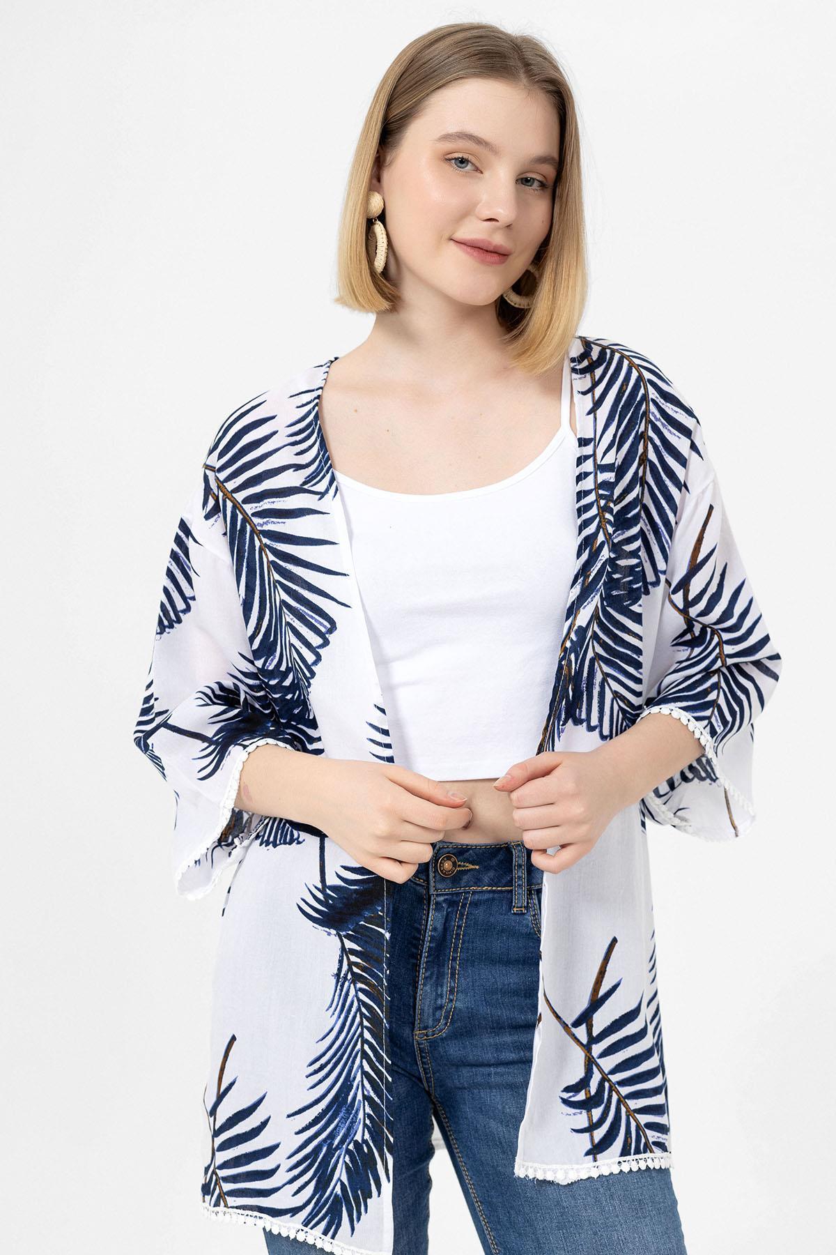 Kadın Palmiye Güpür Detaylı Viskon Kimono Ceket