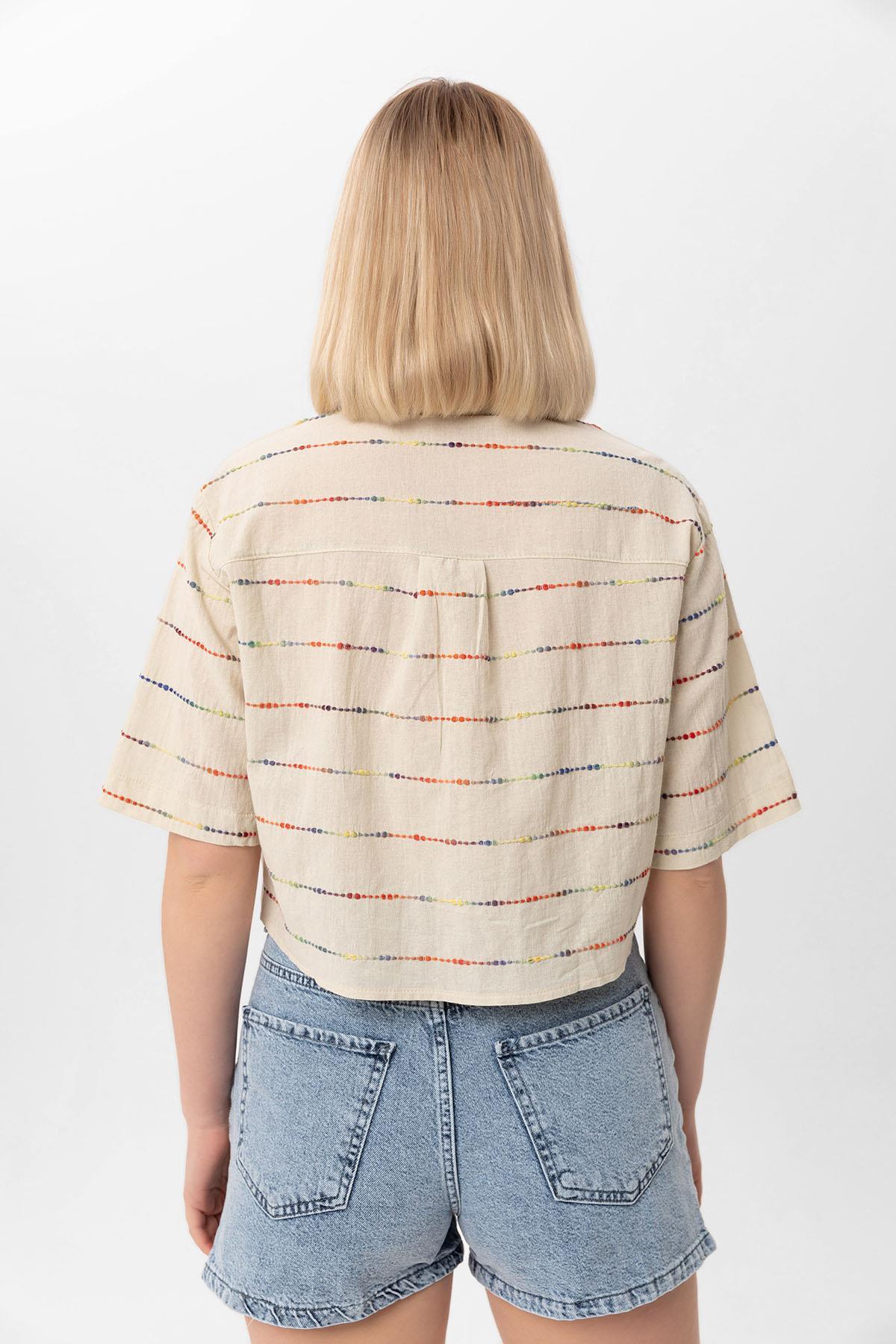 Kadın Renkli Salaş Keten Kısa Gömlek