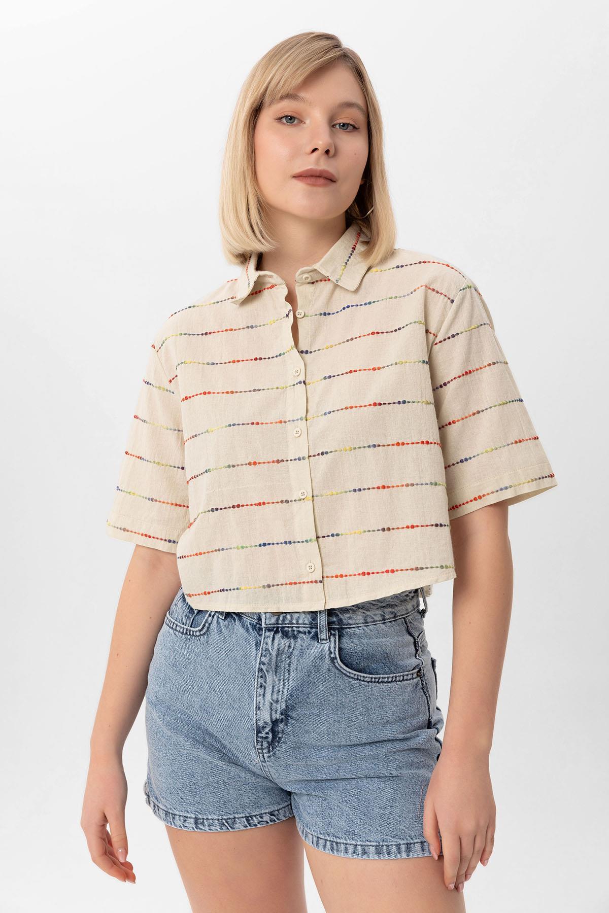 Kadın Renkli Salaş Keten Kısa Gömlek