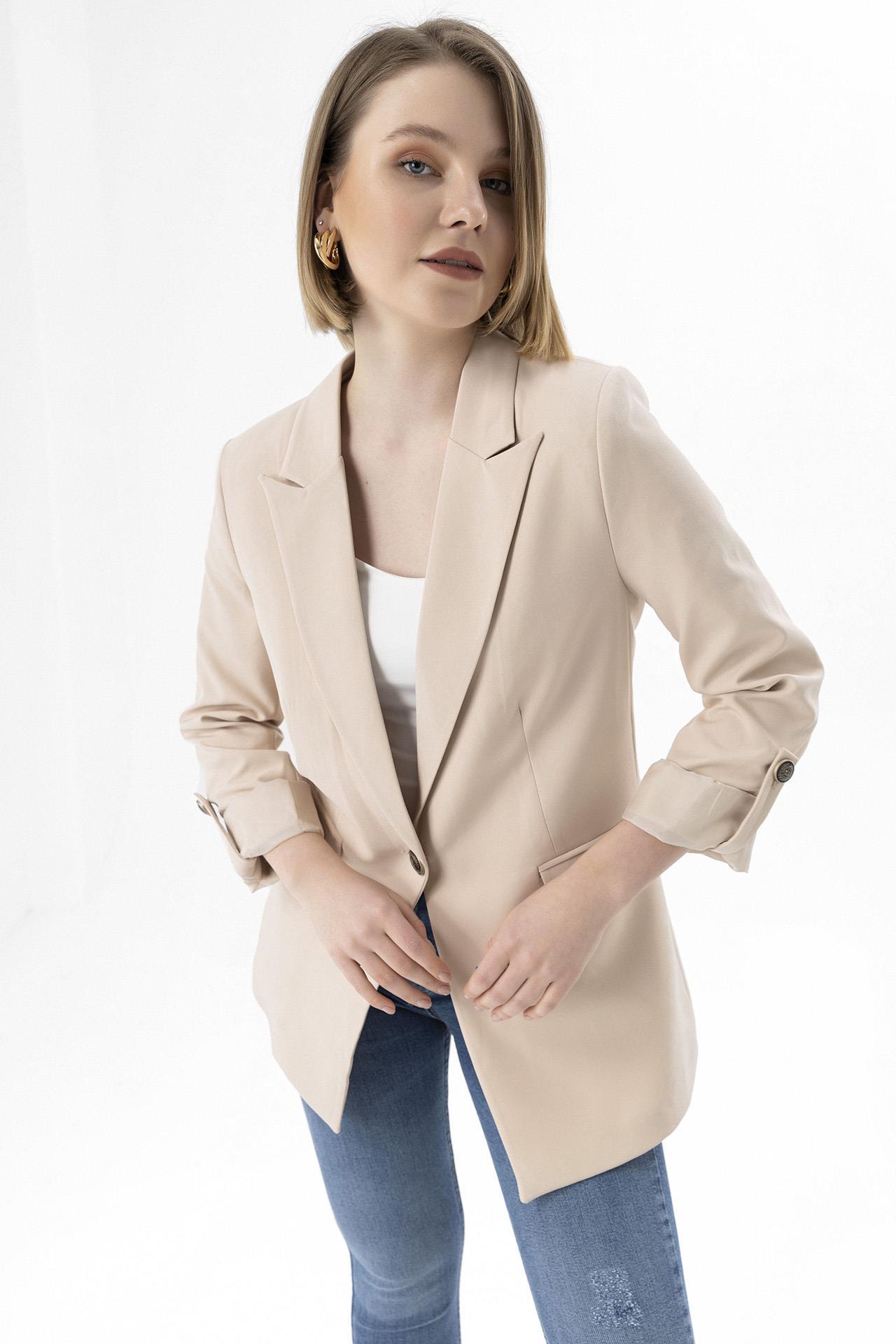 Kadın Tek Düğme Kapamalı Blazer Ceket