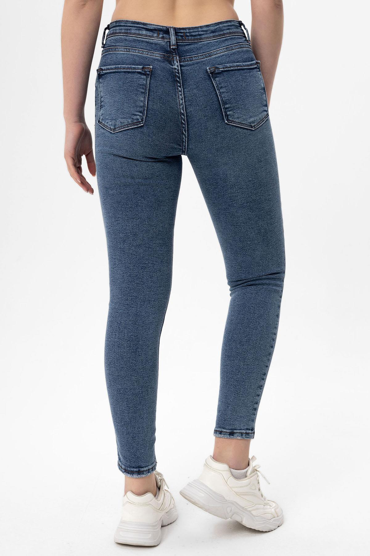 Kadın Yüksek Bel Dar Paça Kot Pantolon