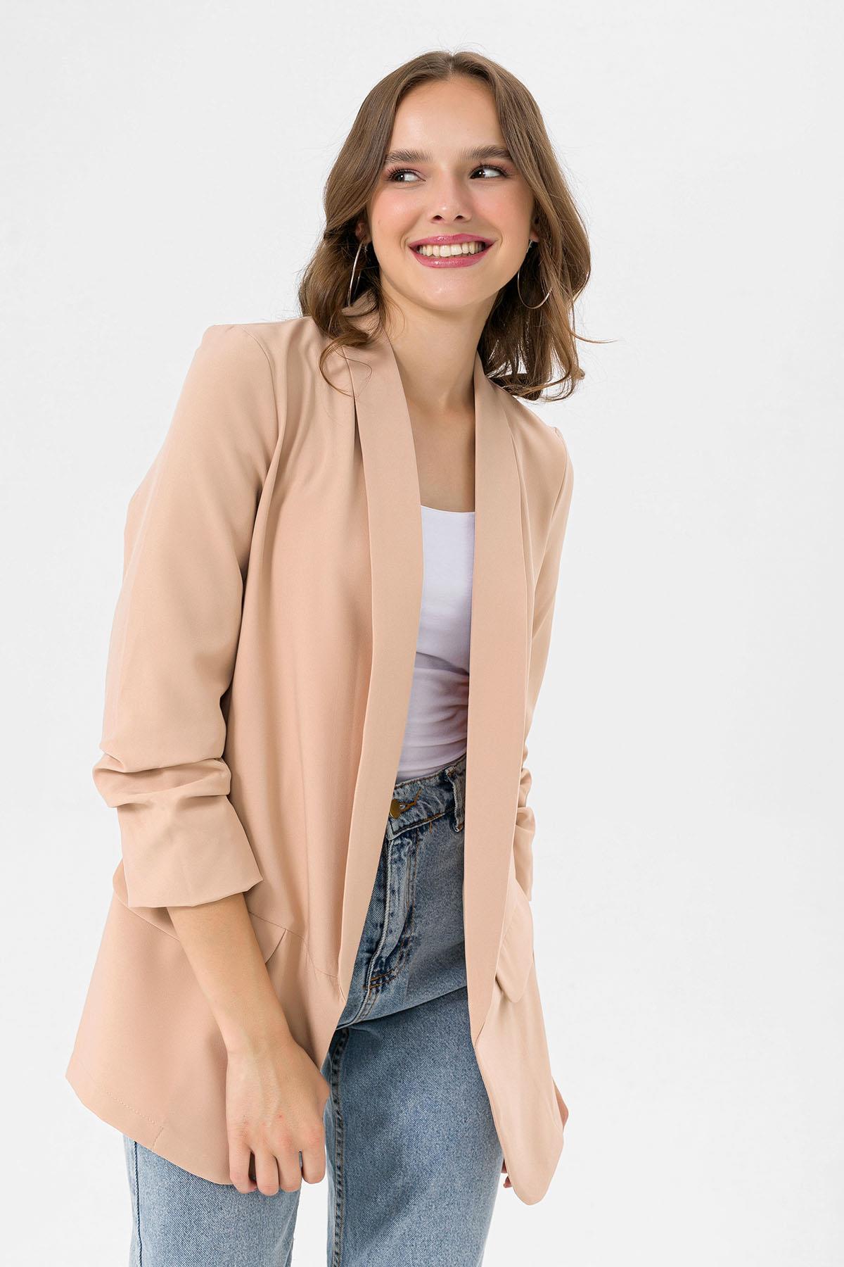 Kolu Büzgülü Sahte Cepli Önü Açık Blazer Ceket