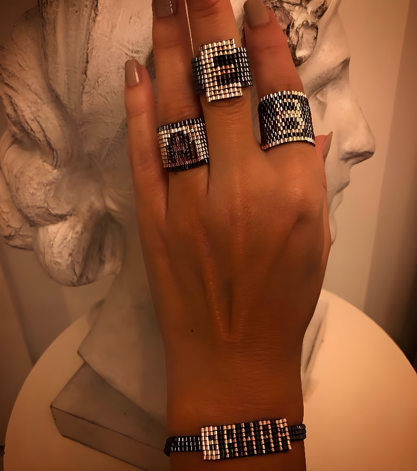 LETTER MIYUKI WEAVE RING