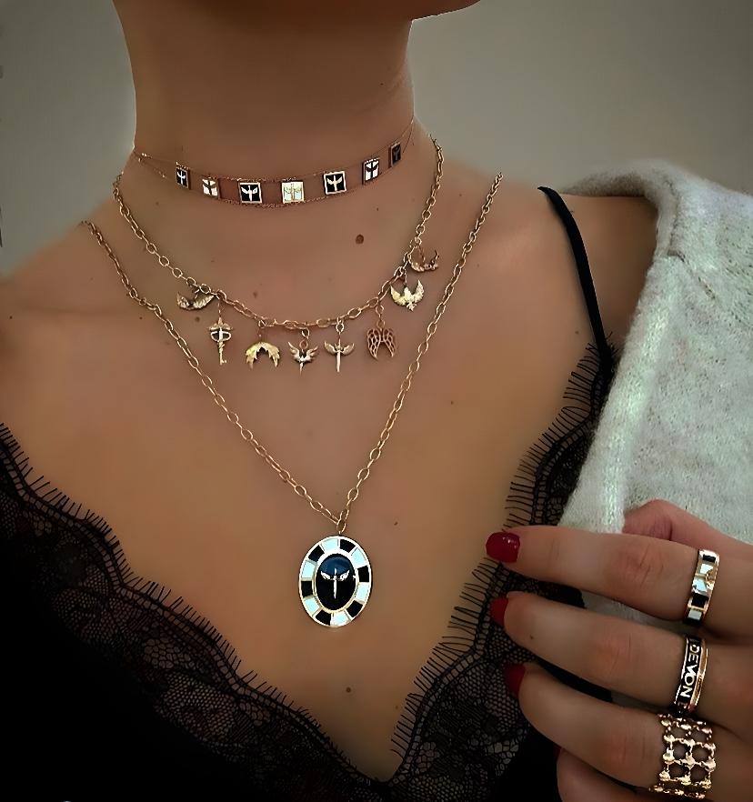 Siyah Beyaz Mineli Mikail Meleği Choker