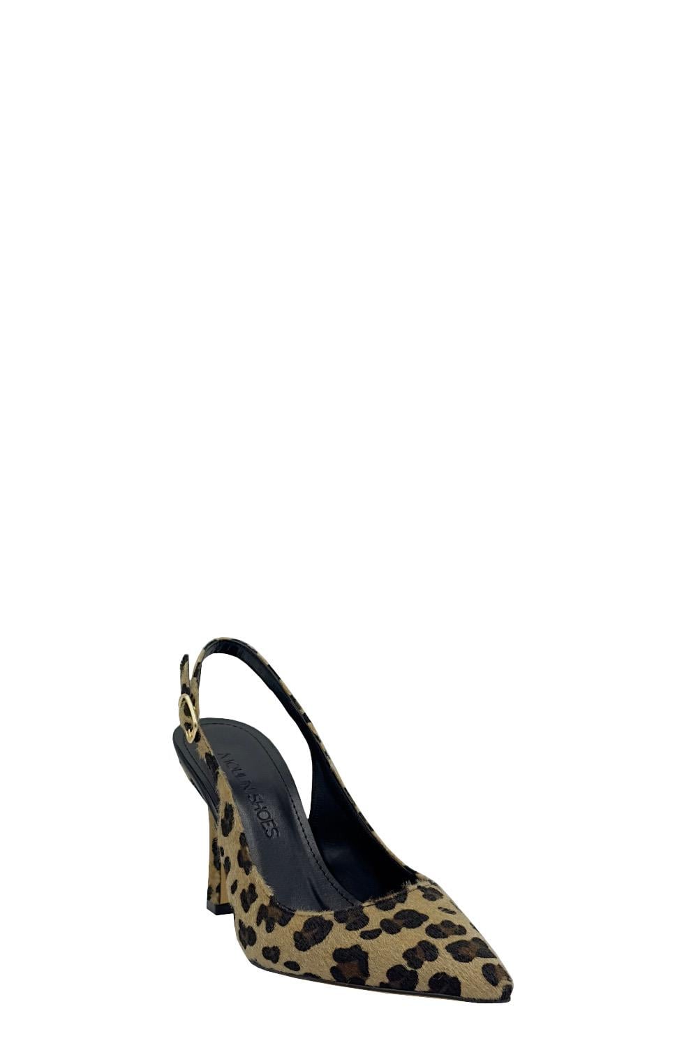 010 240835 Leopar