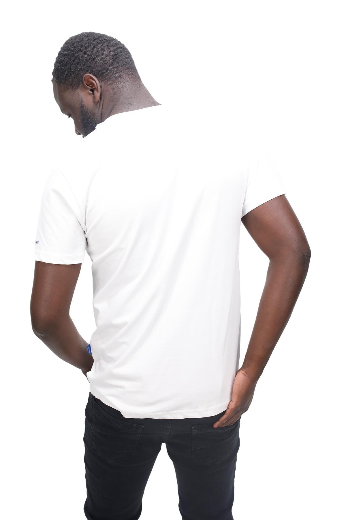 T-ShirtShinzoneErkek Bisiklet Yaka Standart Fit Göğüs Baskılı Beyaz T-Shirt