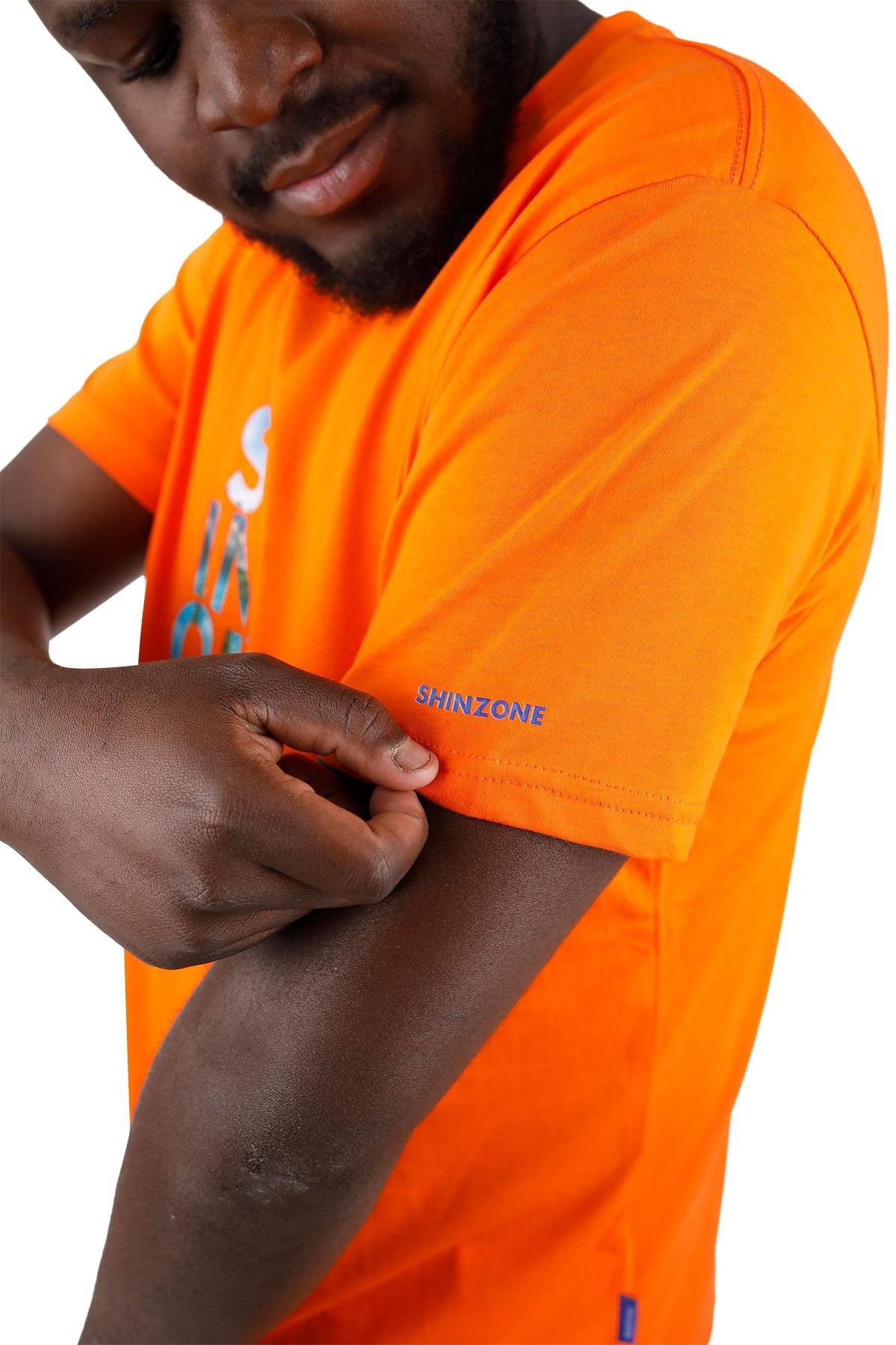 T-ShirtShinzoneErkek Bisiklet Yaka Standart Fit Göğüs Baskılı Turuncu T-Shirt