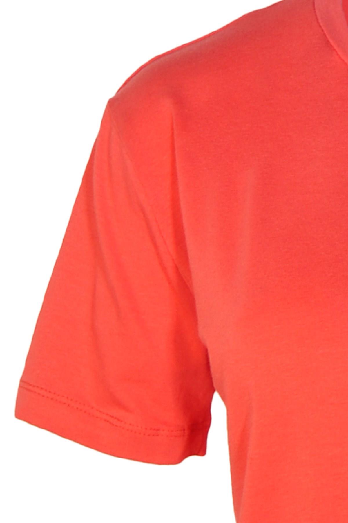 Kadın T-ShirtShinzoneKadın Bisiklet Yaka Basic Nar Çiçeği T-Shirt